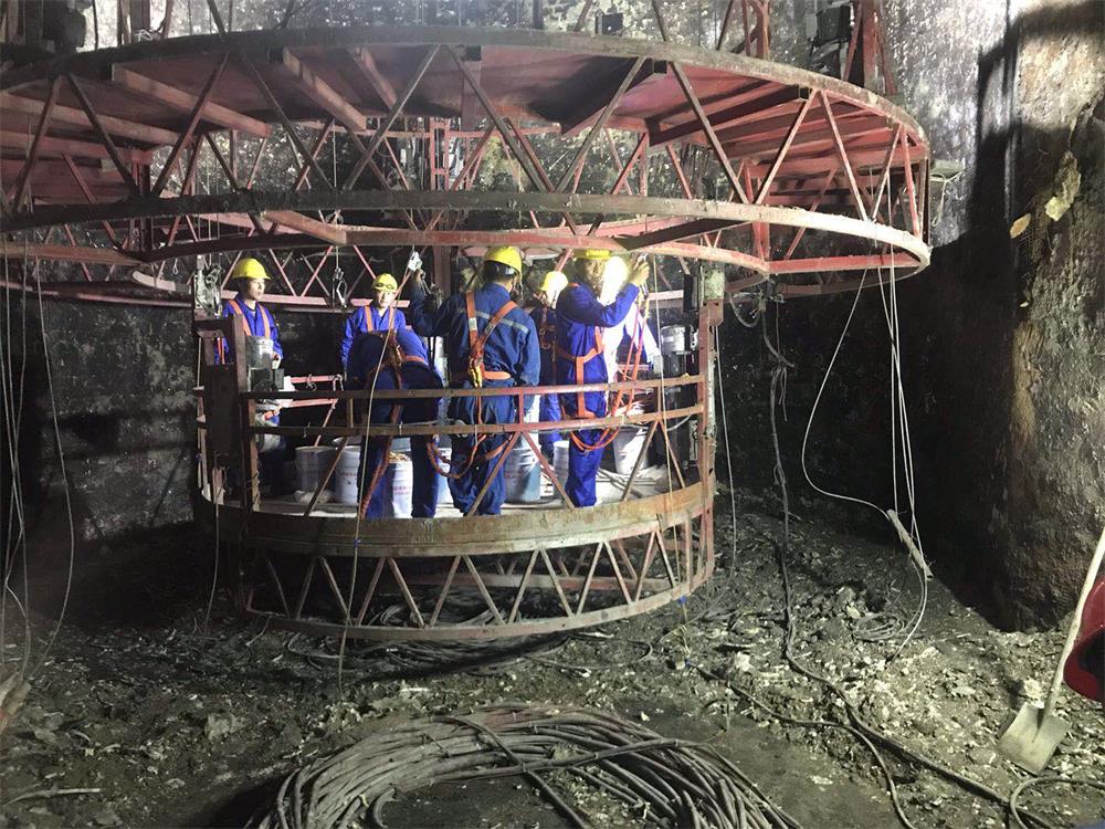 煙囪內(nèi)壁防腐