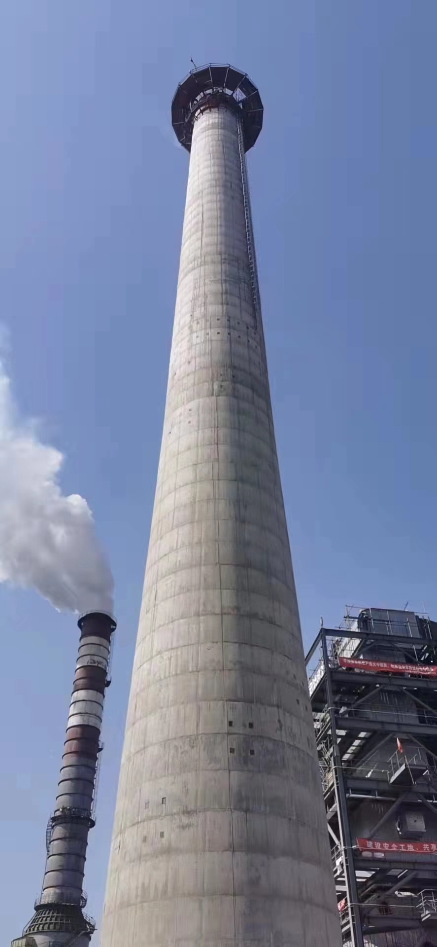 煙囪防腐施工有什么要求與規范？